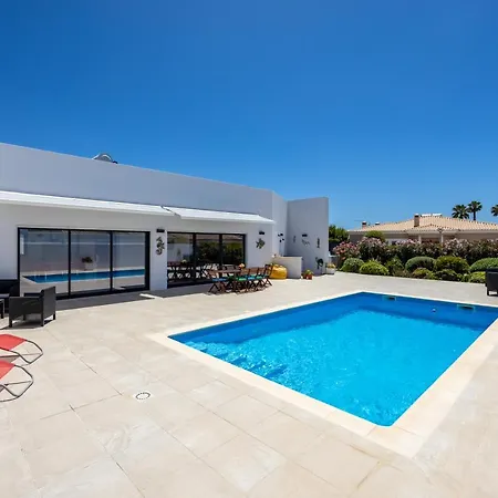 Pimenta Villa Lagos